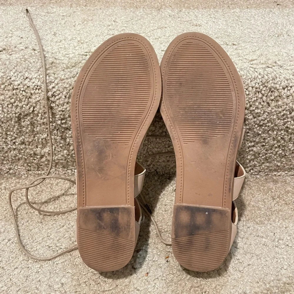 Pre-loved! STEVE MADDEN Gabriela Gladiator Sandals!
